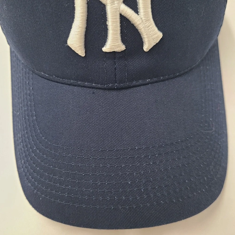 Youth New York Yankees Hat Adjustable Outdoor Cap Blue White MLB Baseball Logo